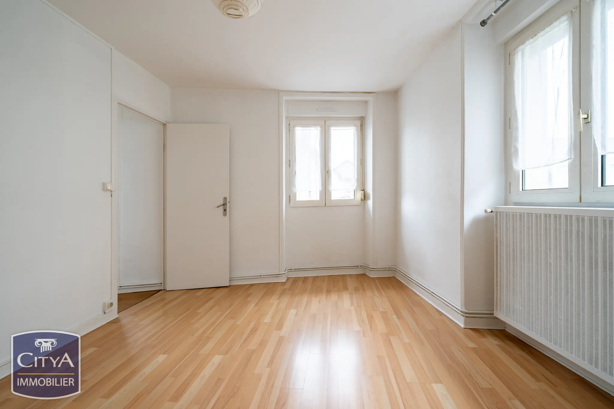 Photo 8 Immeuble 390m²