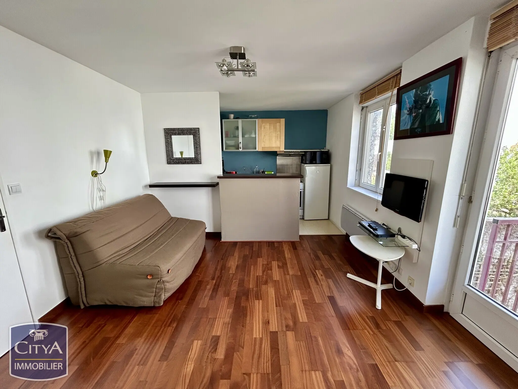 Photo 1 Appartement 1 pièce 30.4m²