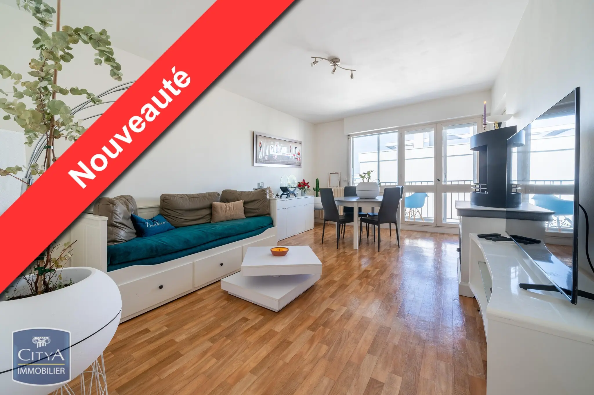 Photo 1 Appartement 5 pièces 91.3m²