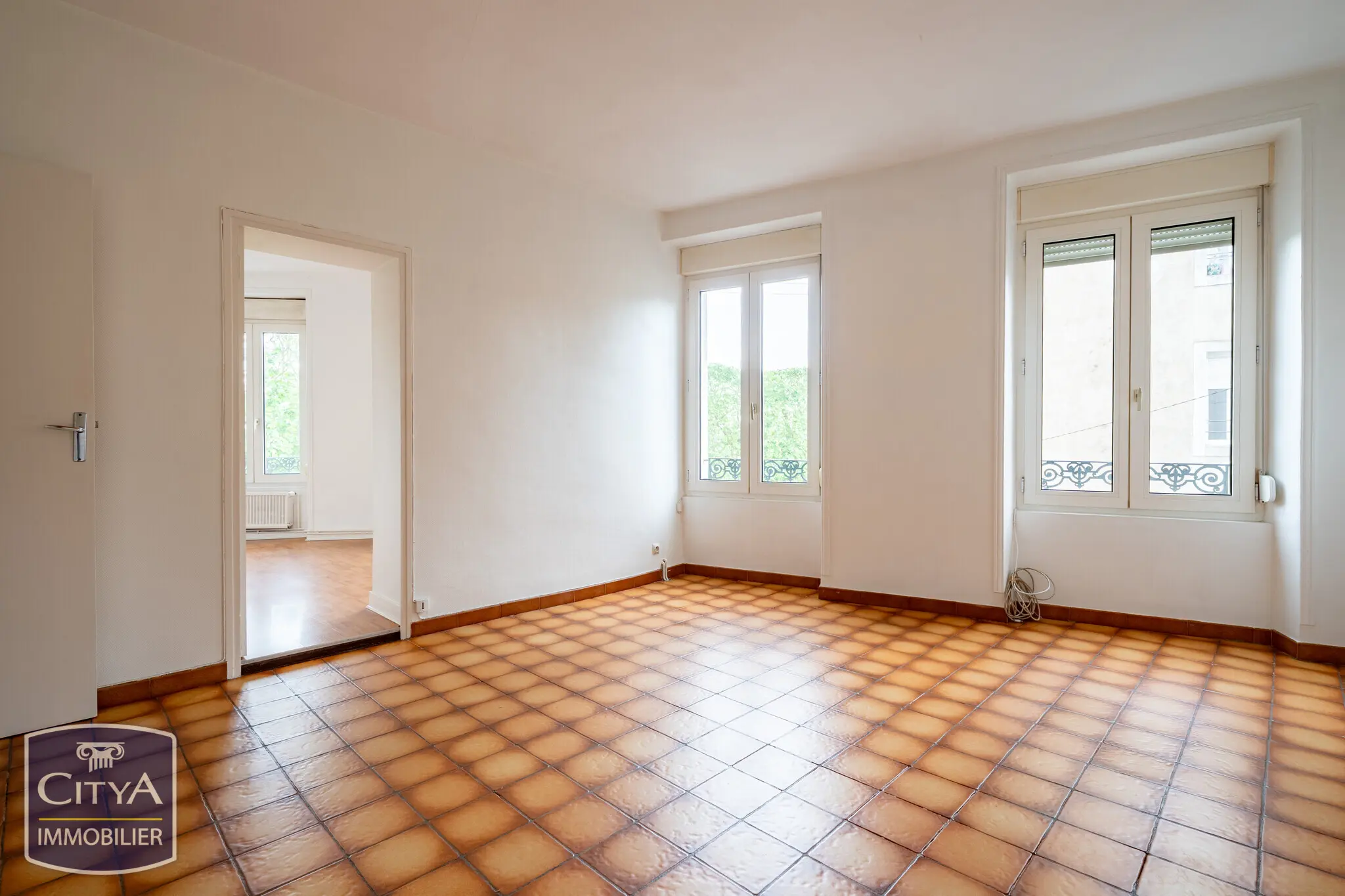 Photo 6 Immeuble 390m²