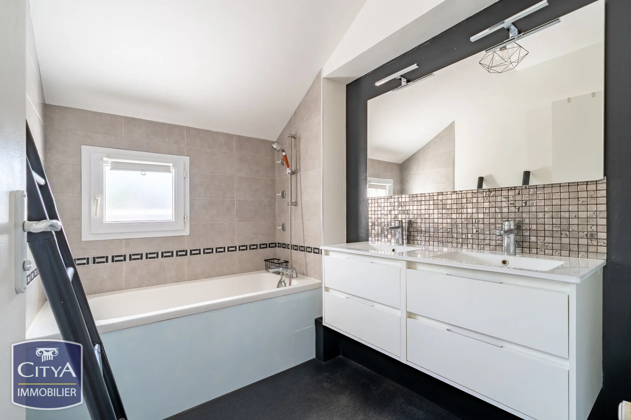 Photo 7 Maison 5 pièces 89m²