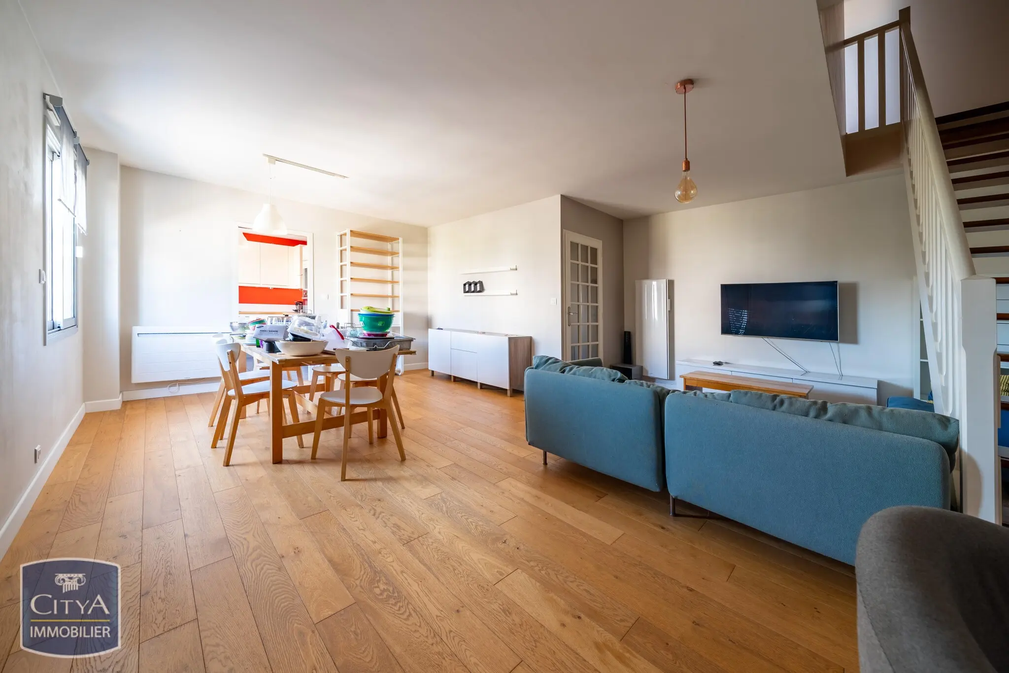 Photo 1 Appartement 4 pièces 93.69m²