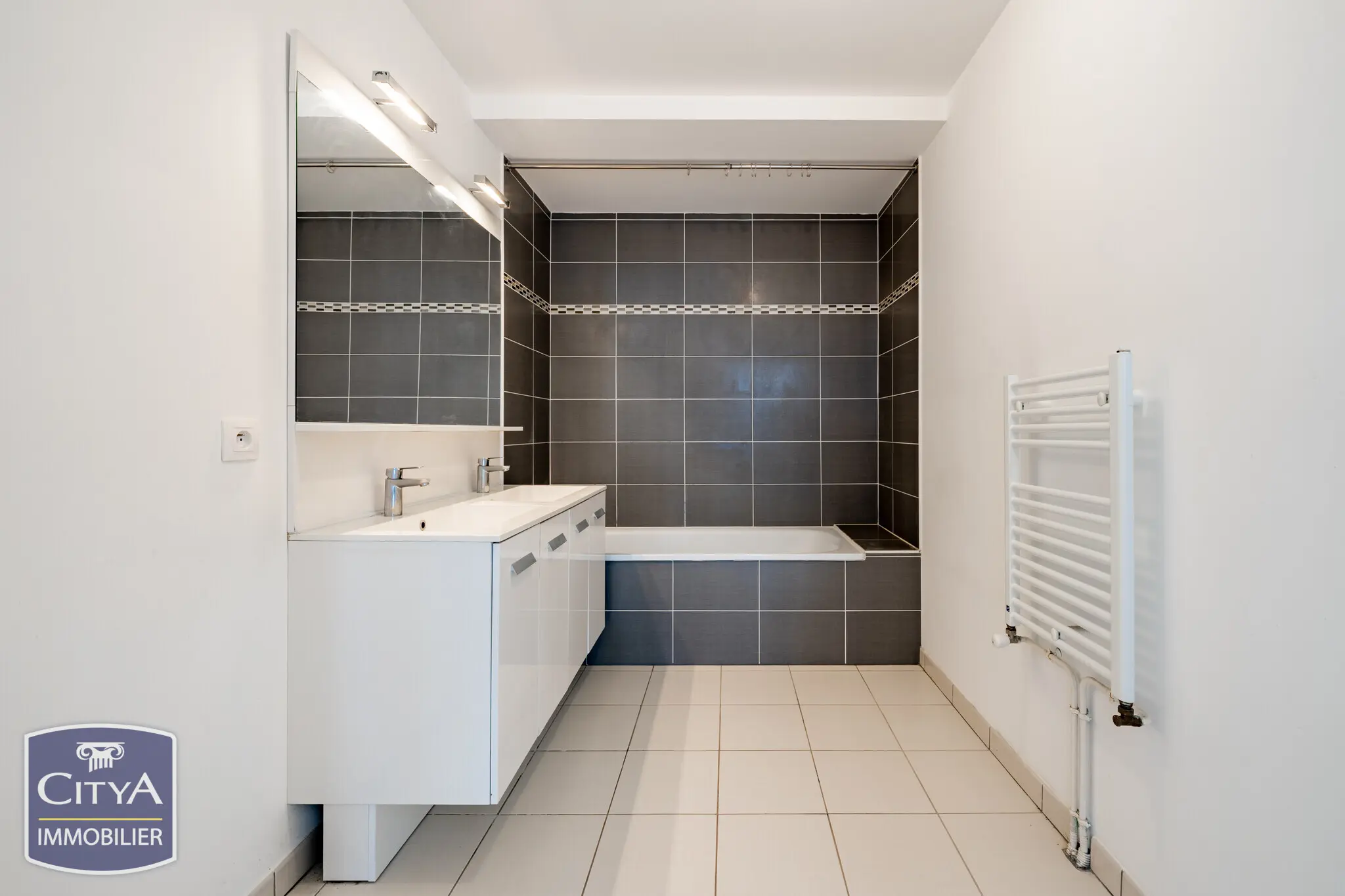 Photo 7 Appartement 2 pièces 50.24m²