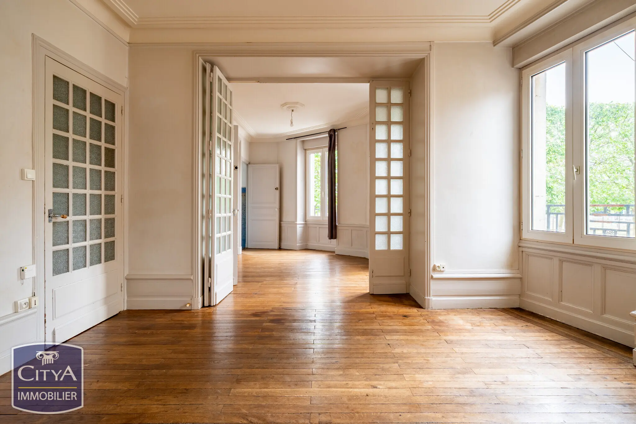 Photo 4 Immeuble 390m²