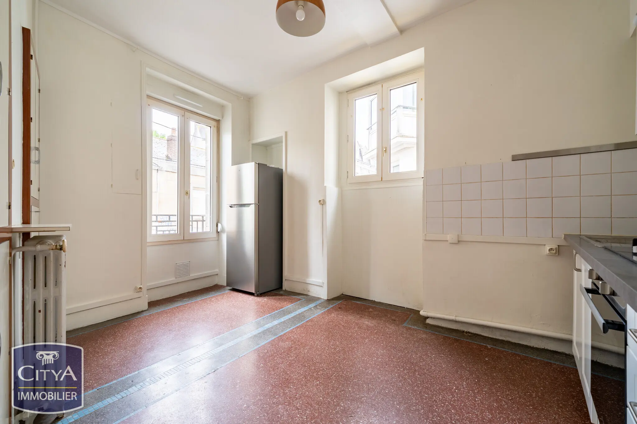 Photo 2 Immeuble 390m²