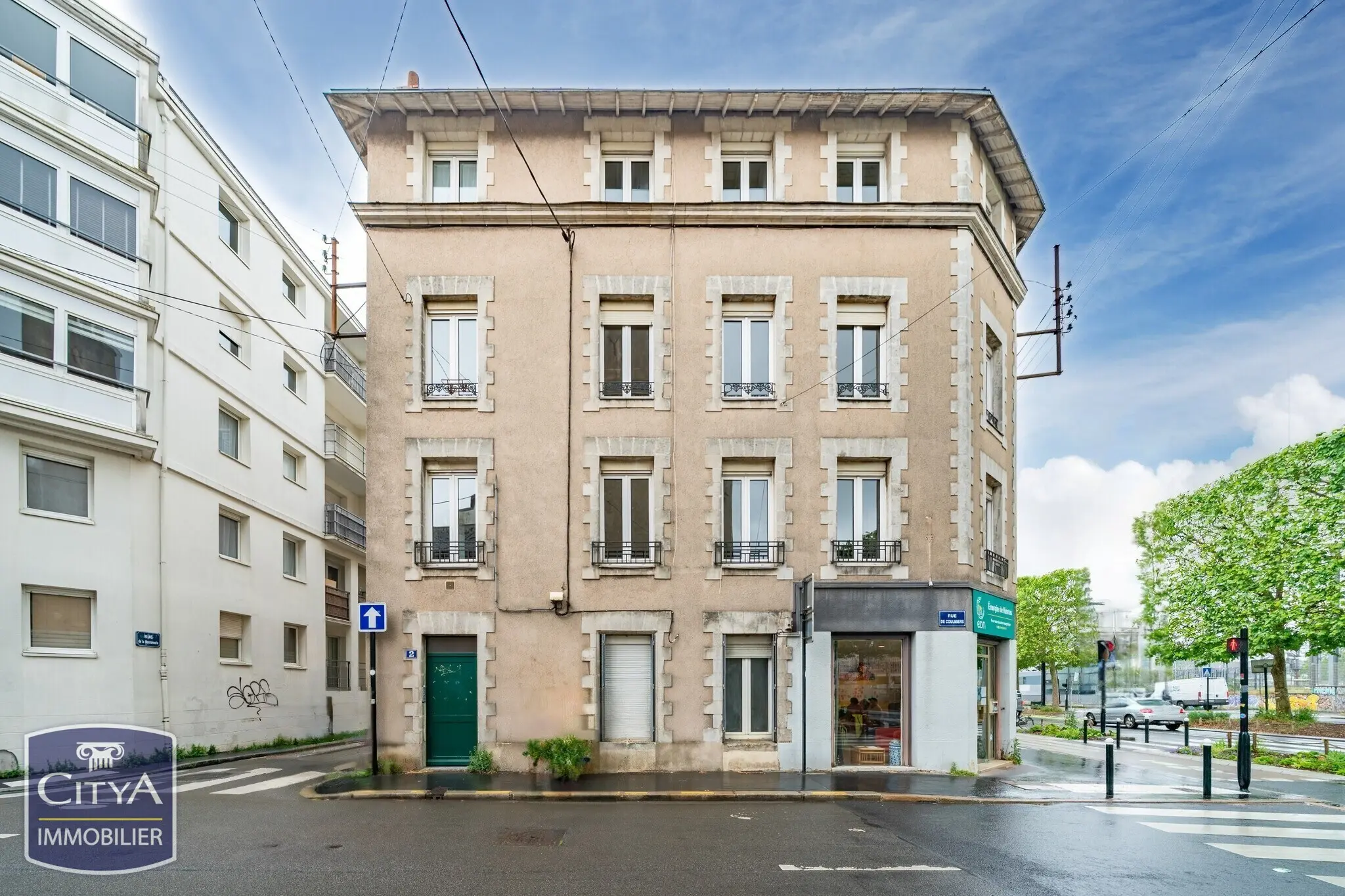 Photo 1 Immeuble 390m²
