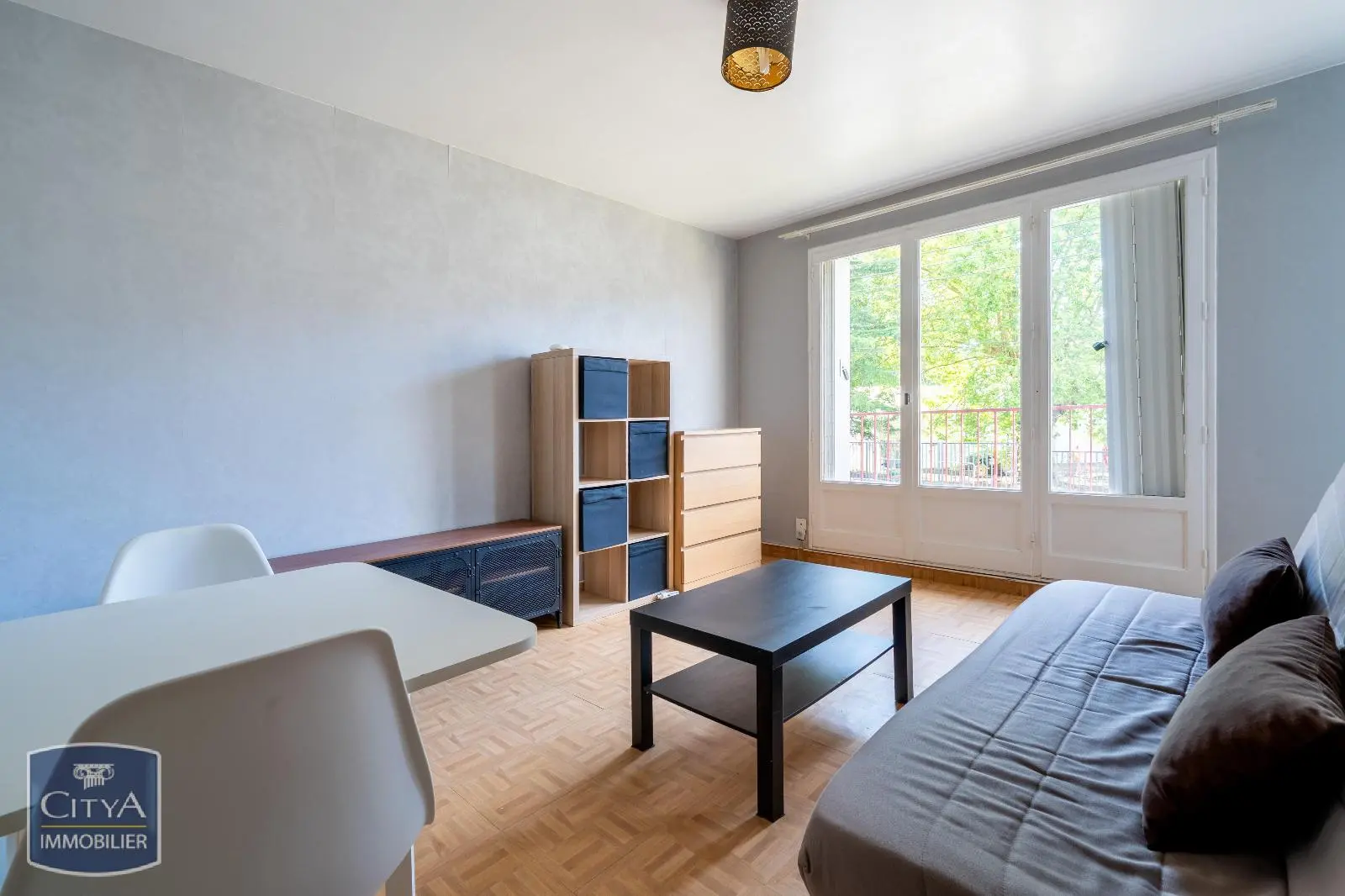 Photo 2 Appartement 1 pièce 23.37m²
