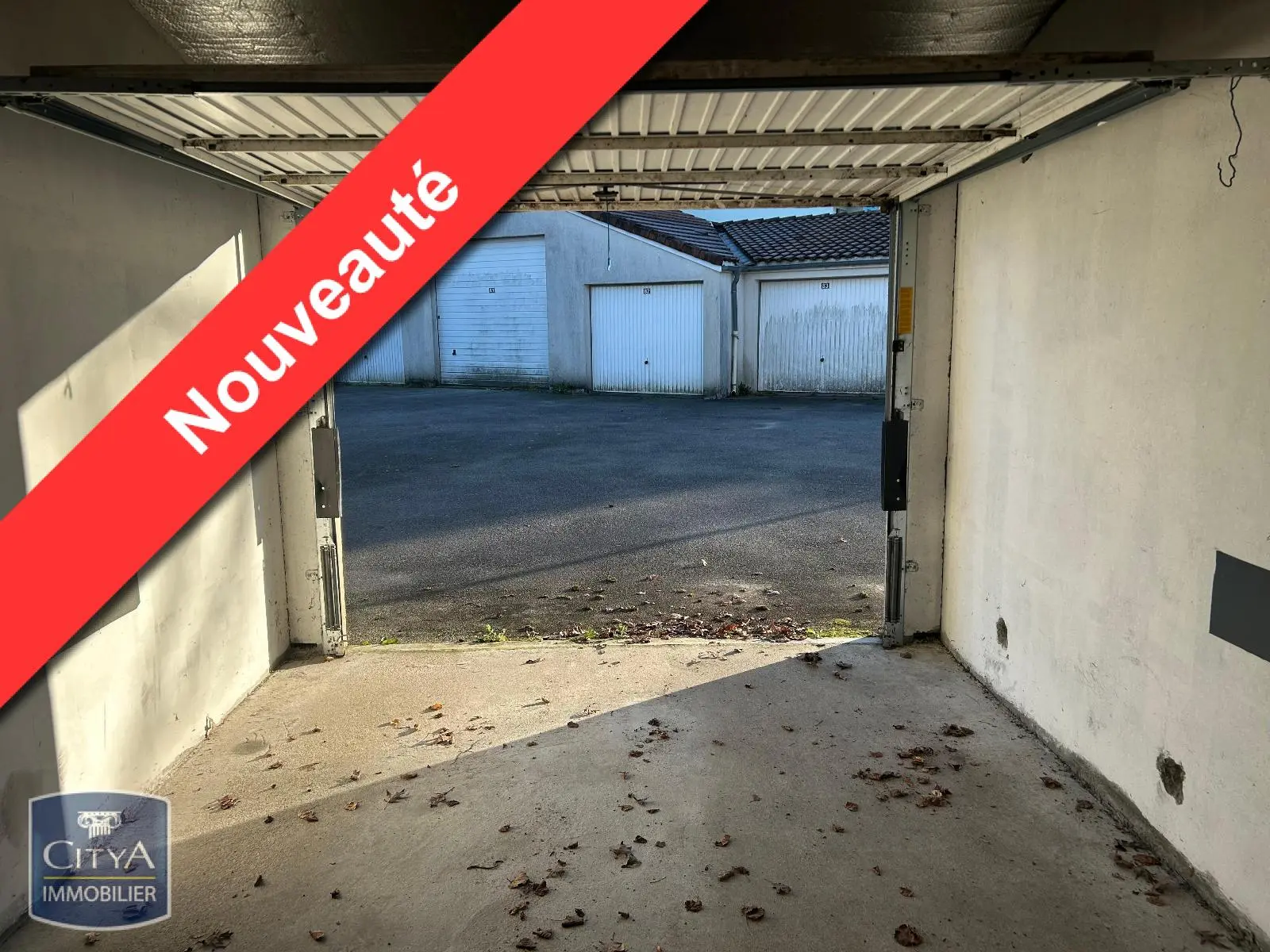 Photo 1 Parking 14m²