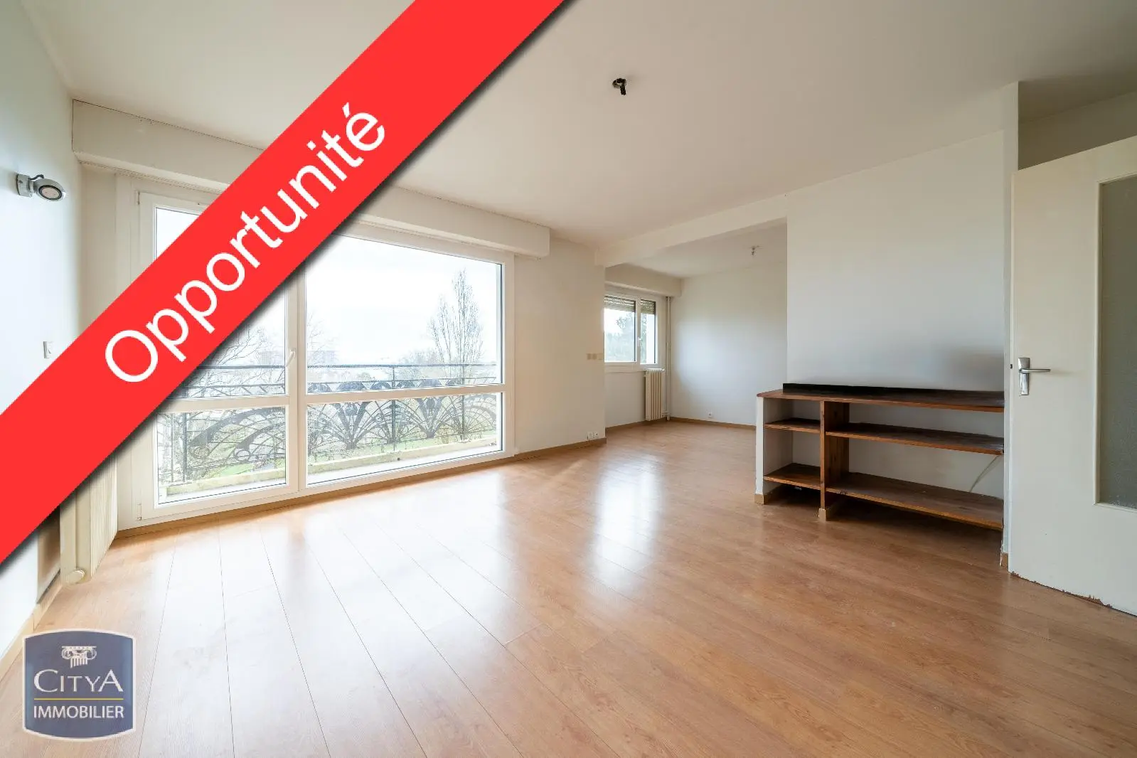 Photo 1 Appartement 5 pièces 84.14m²
