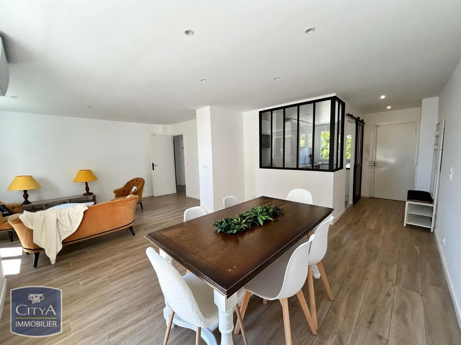Photo 1 Appartement 4 pièces 81.45m²