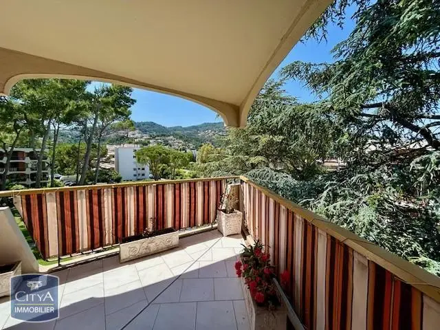 Photo 11 Appartement 3 pièces 107m²