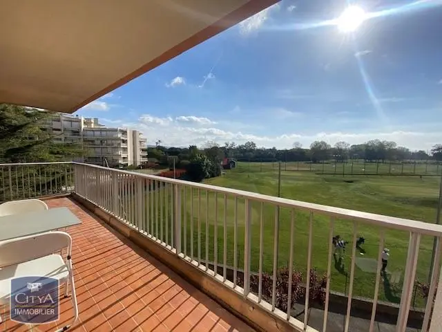 Photo 1 Appartement 1 pièce 32.35m²