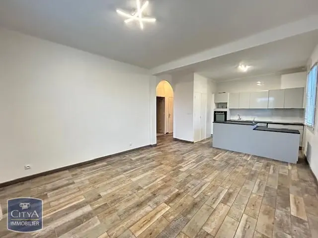 Photo 2 Appartement 4 pièces 85m²