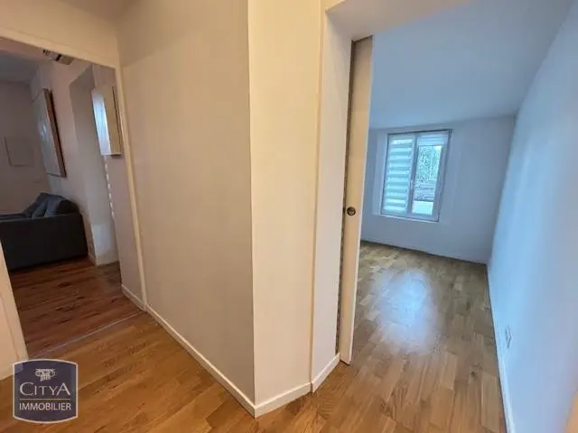 Photo 7 Appartement 2 pièces 56.59m²