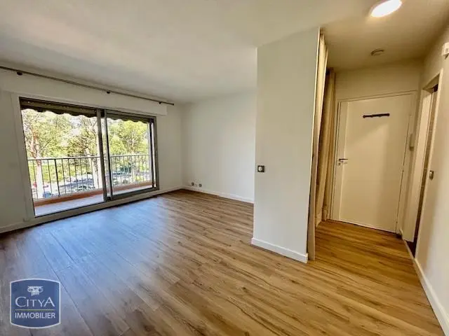 Photo 4 Appartement 1 pièce 24.34m²