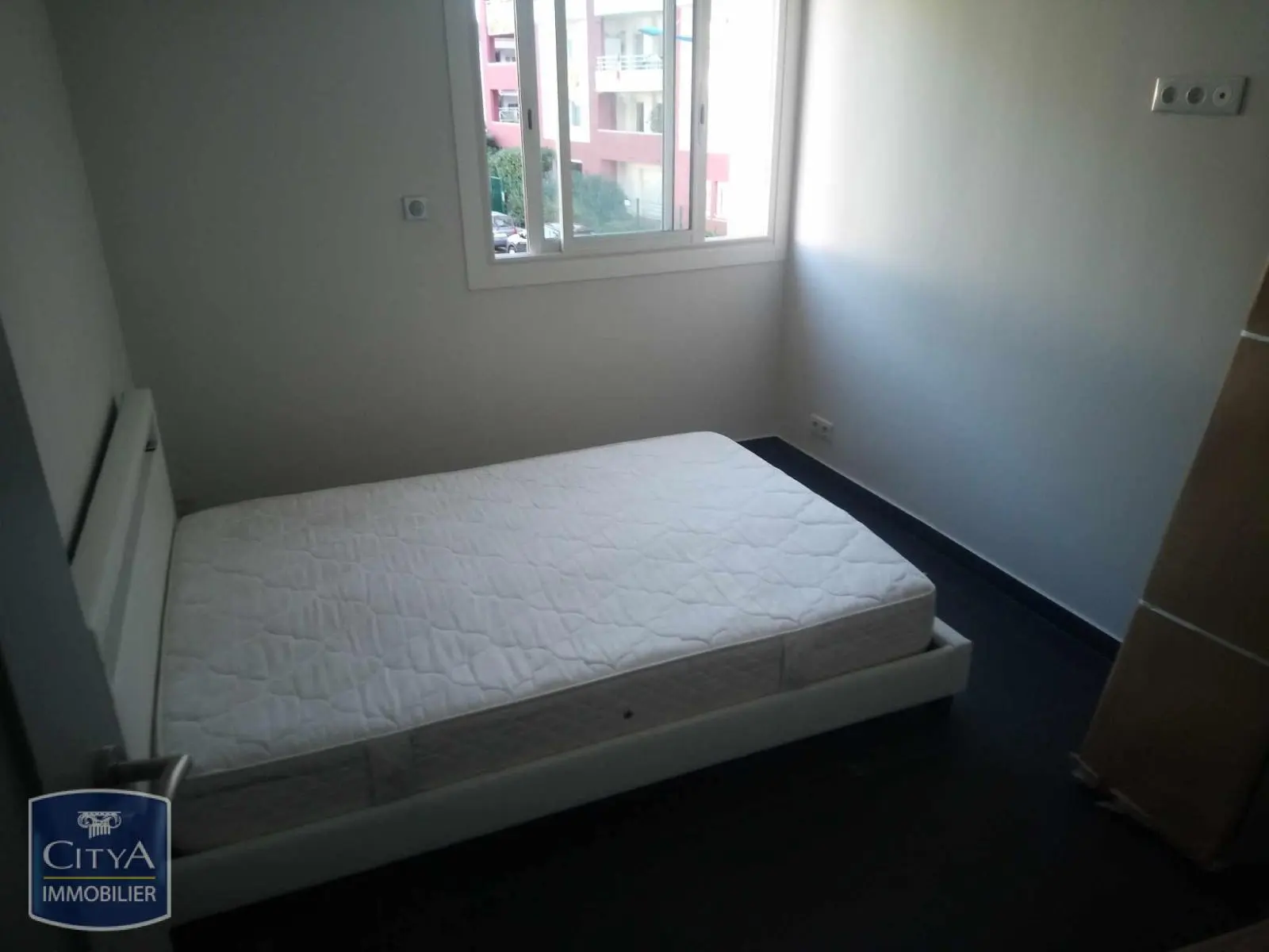 Photo 1 Appartement 1 pièce 11.01m²