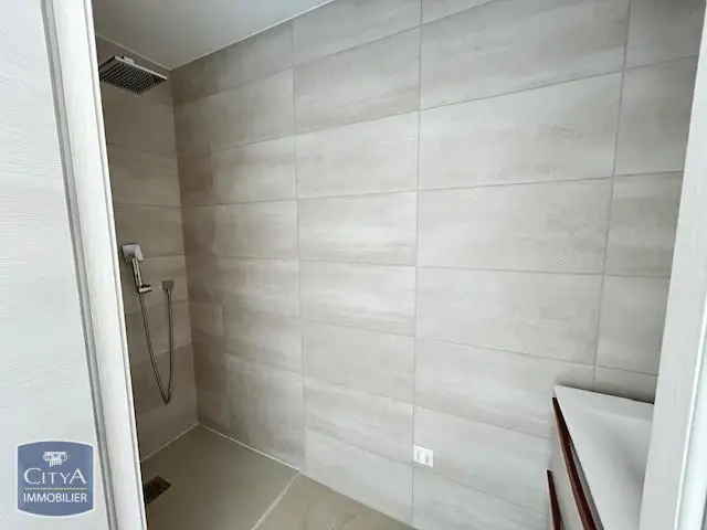 Photo 10 Appartement 4 pièces 93m²