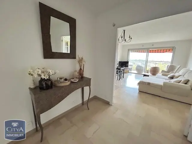 Photo 1 Appartement 3 pièces 67.72m²