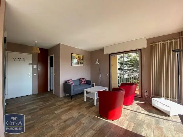 Photo 2 Appartement 1 pièce 32.35m²