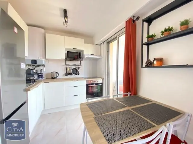 Photo 4 Appartement 1 pièce 30.76m²