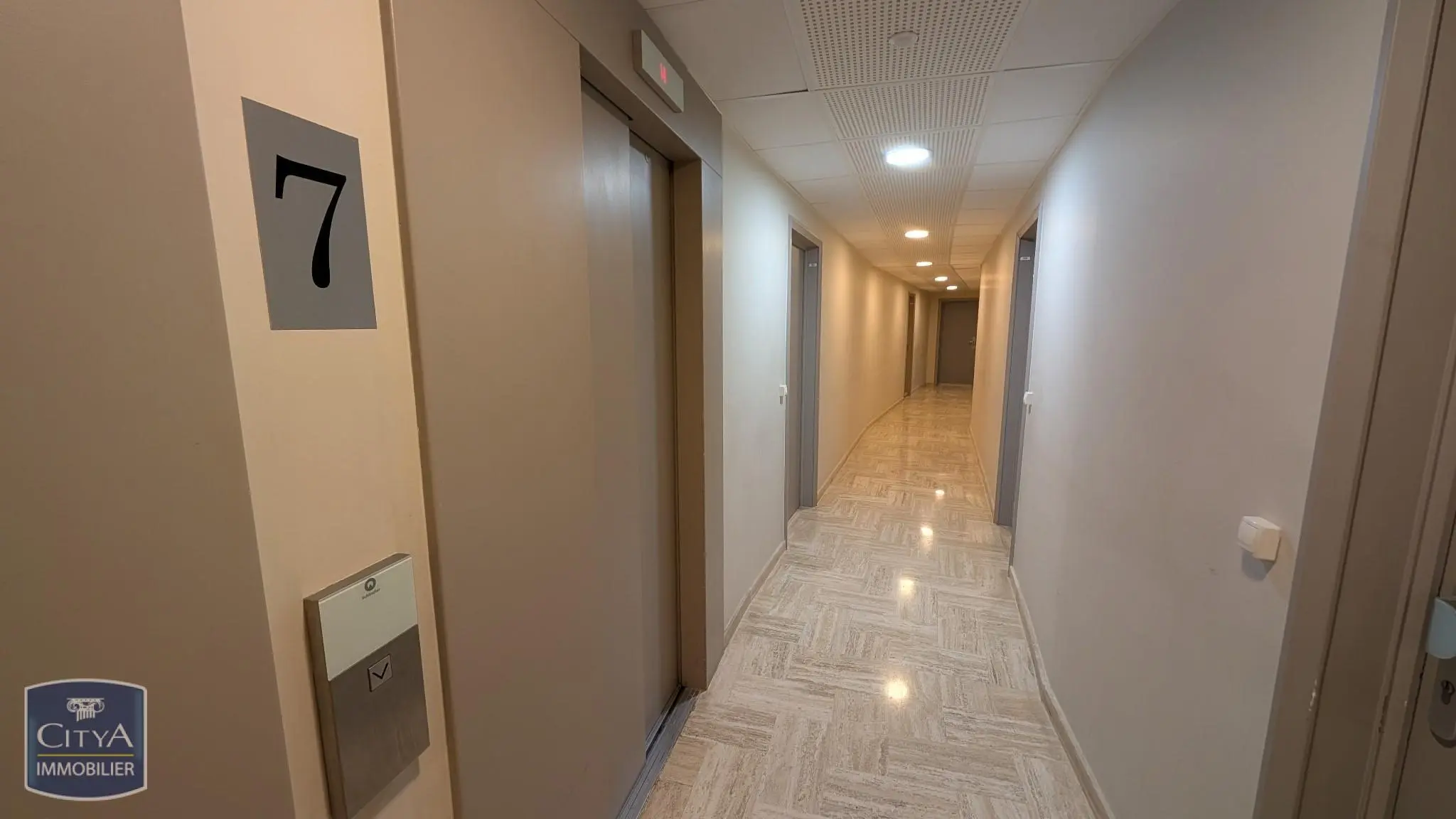Photo 8 Appartement 1 pièce 27m²