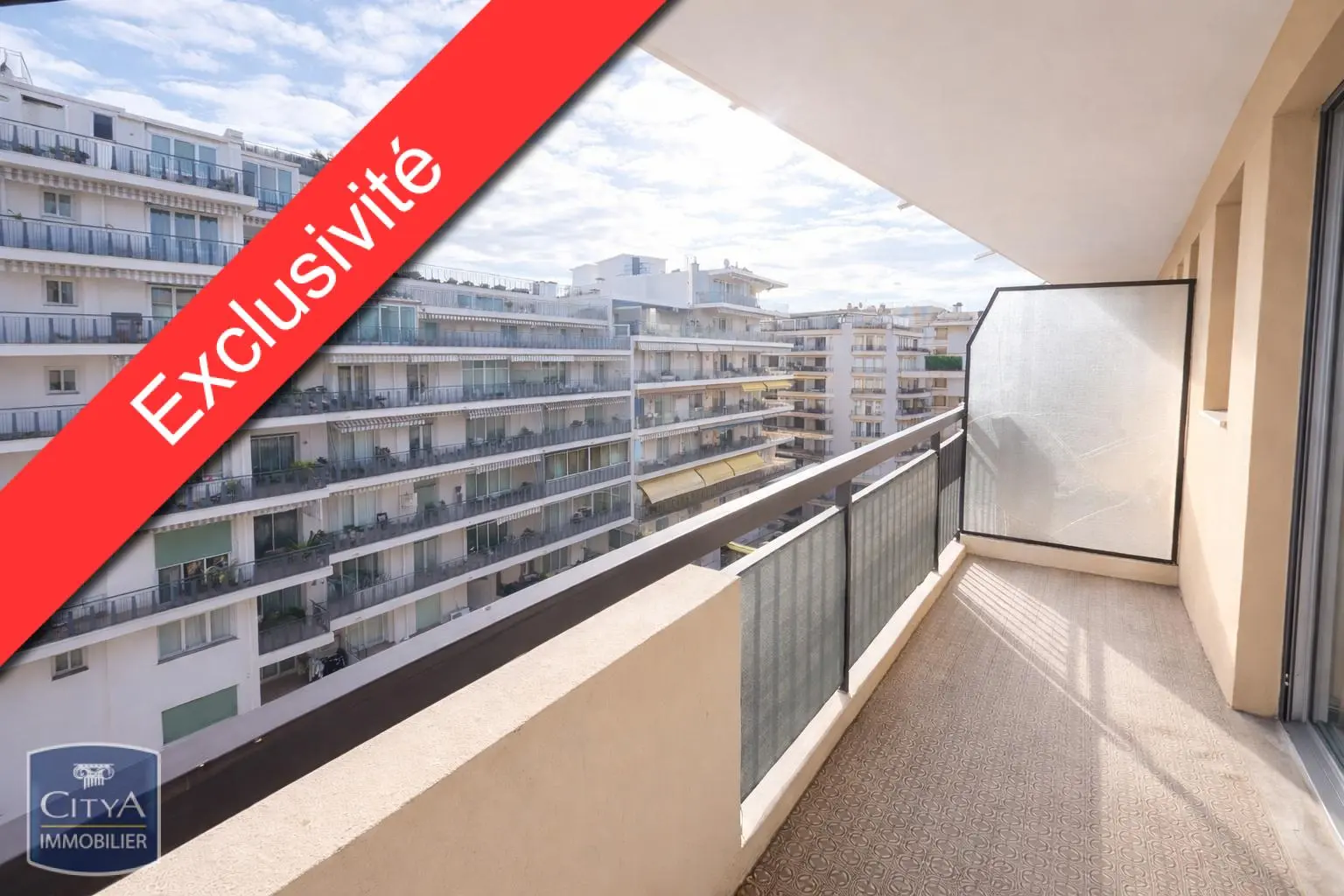 Photo 1 Appartement 1 pièce 26.49m²