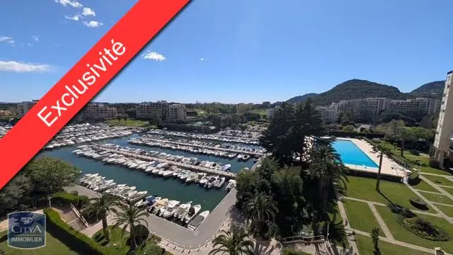 Photo 1 Appartement 1 pièce 27m²