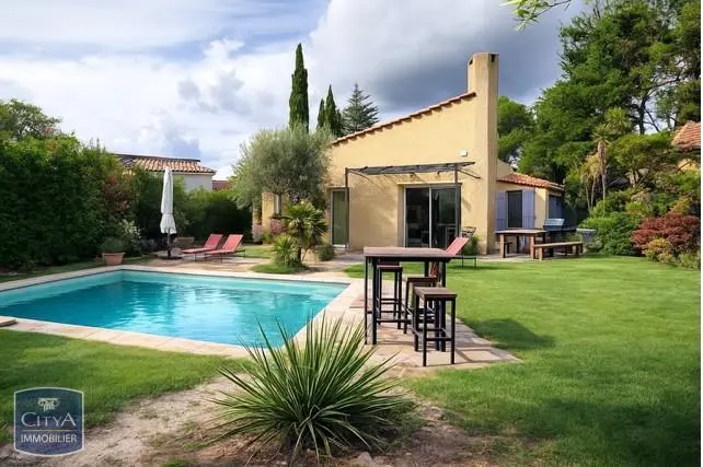 Photo 2 Maison 6 pièces 150m²