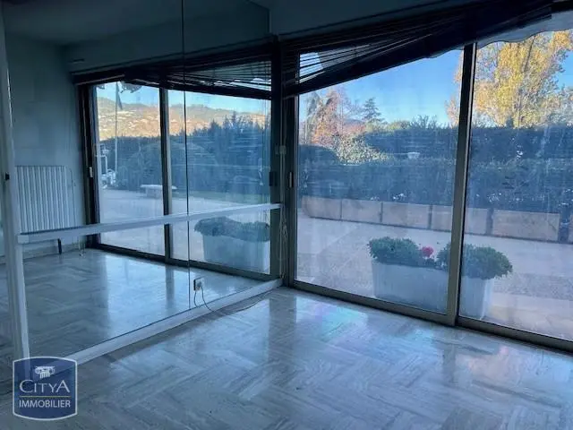 Photo 5 Appartement 1 pièce 31.56m²