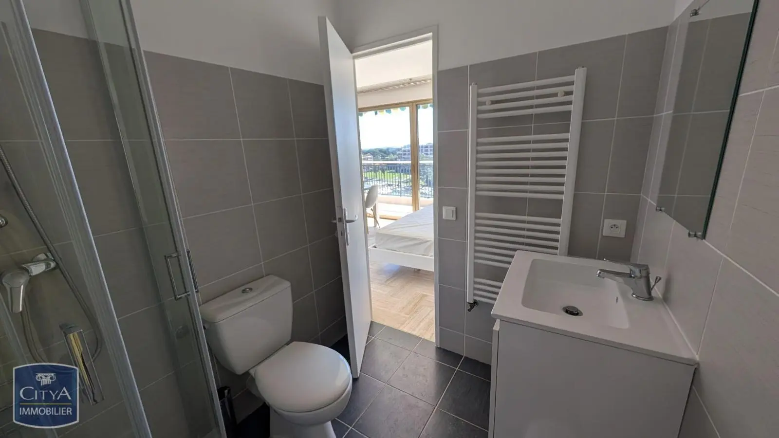 Photo 5 Appartement 1 pièce 27m²