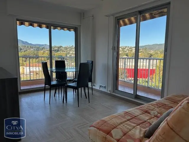 Photo 2 Appartement 2 pièces 35m²