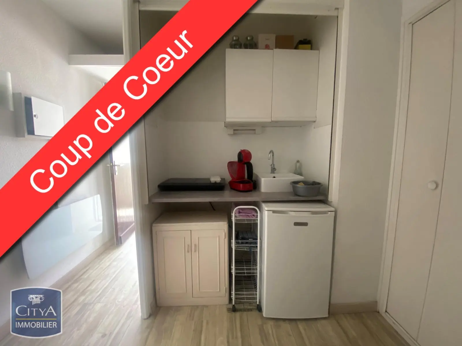 Photo 1 Appartement 1 pièce 20.7m²