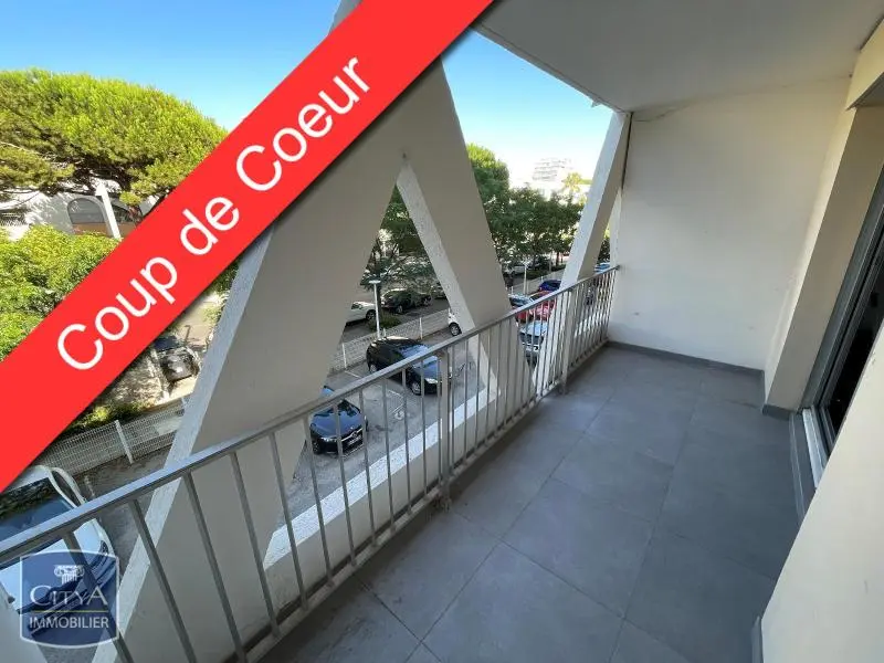 Photo 1 Appartement 1 pièce 30.19m²