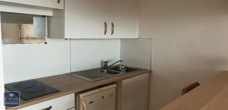 Photo 3 Appartement 1 pièce 24.61m²