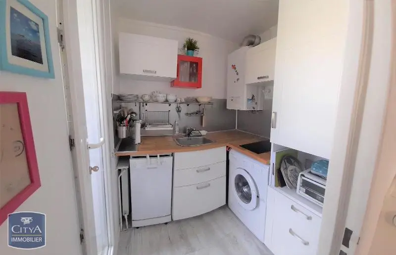 Photo 3 Appartement 1 pièce 24.23m²