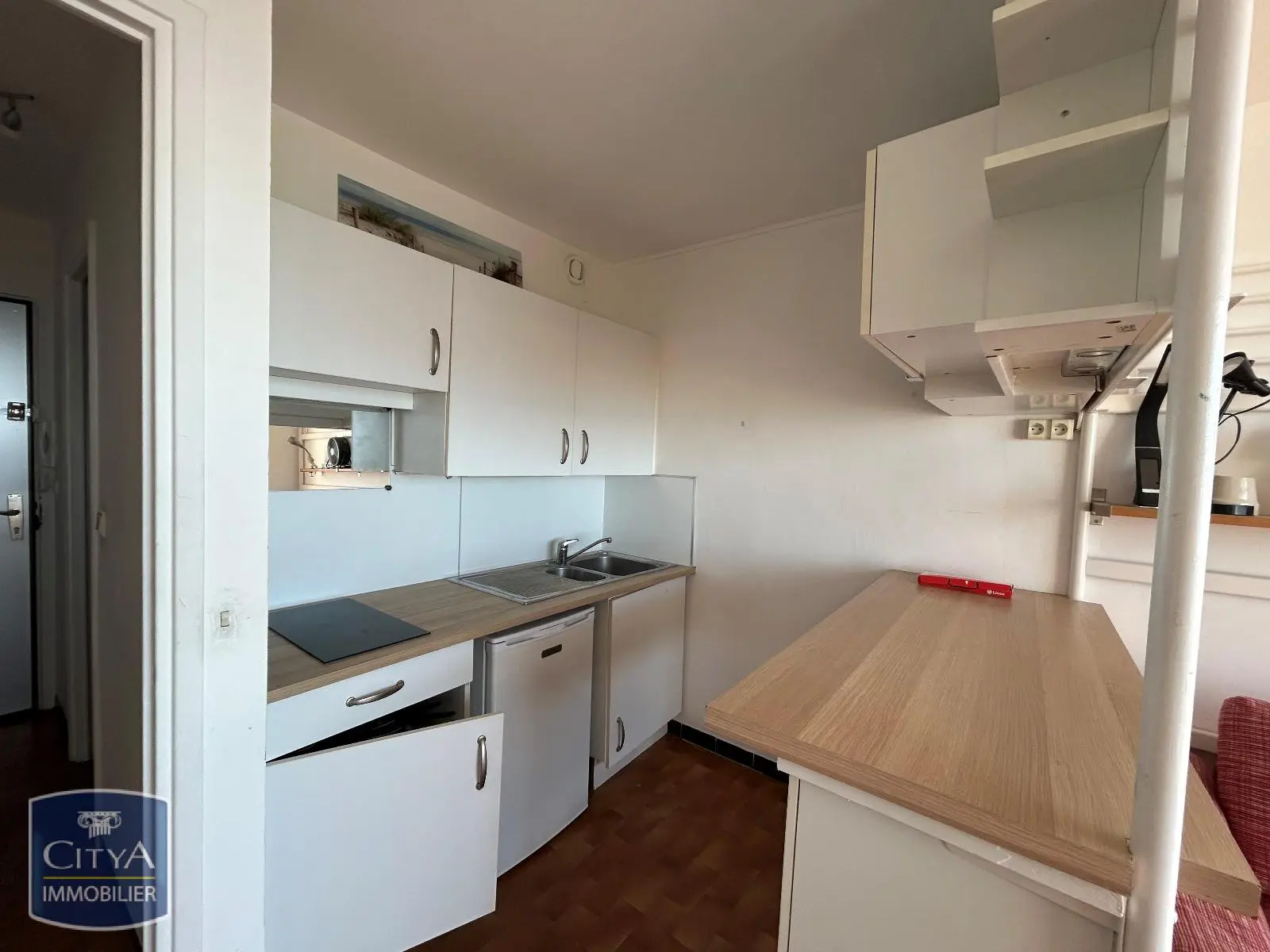 Photo 8 Appartement 1 pièce 24.61m²