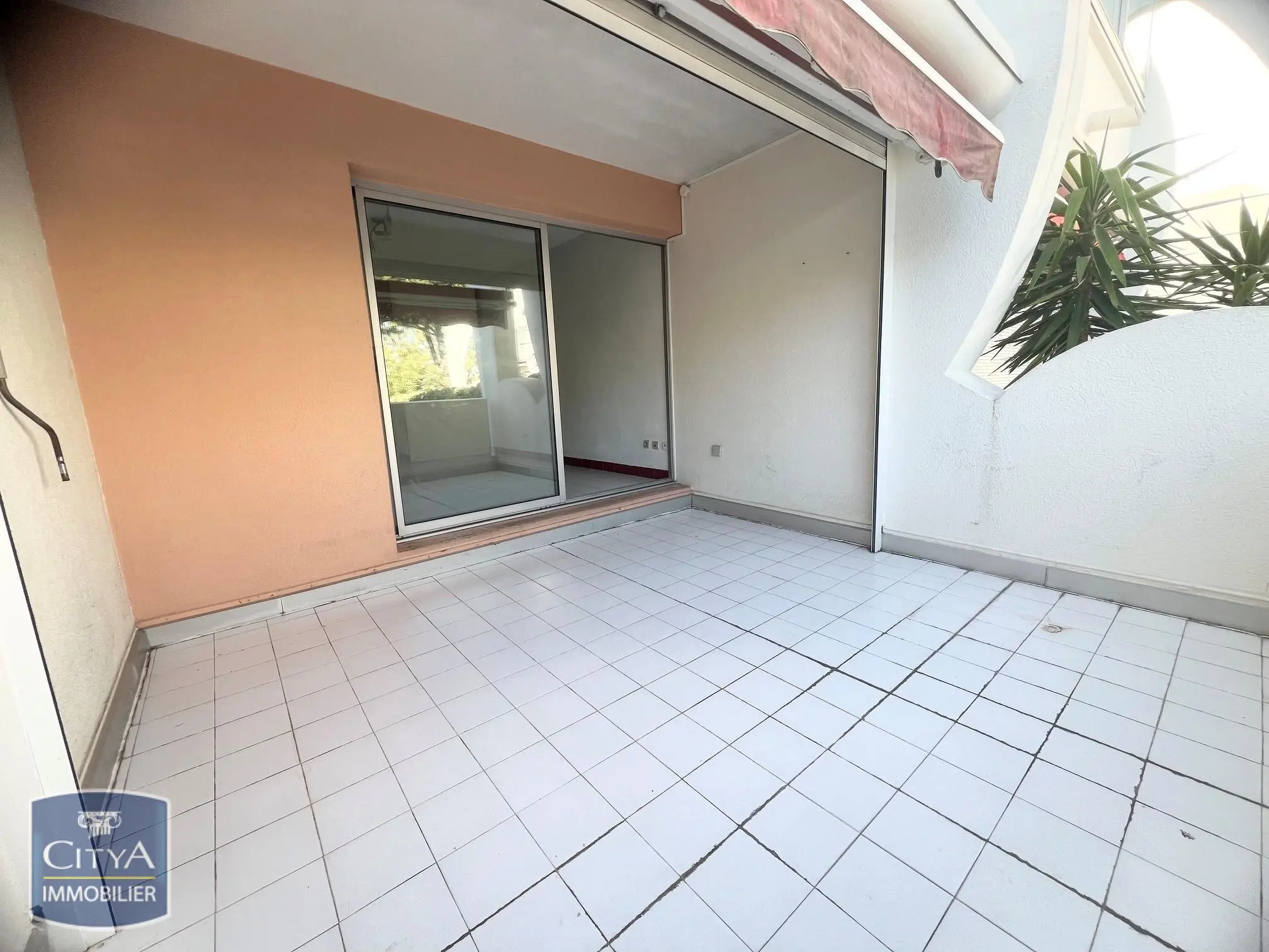Photo 1 Appartement 1 pièce 22.36m²