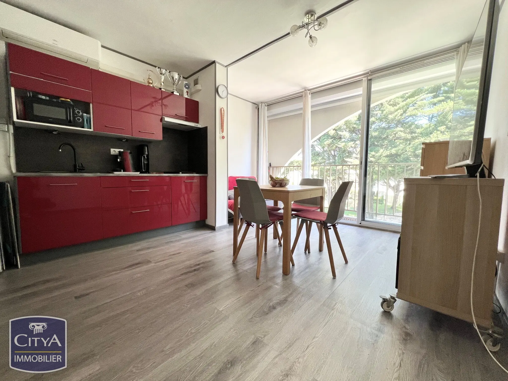 Photo 1 Appartement 1 pièce 17.33m²