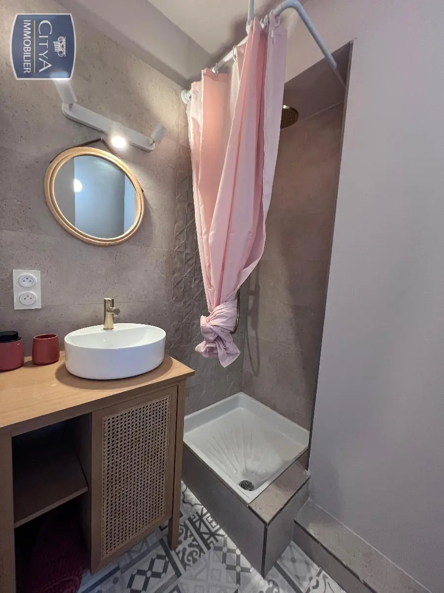 Photo 7 Appartement 1 pièce 24m²