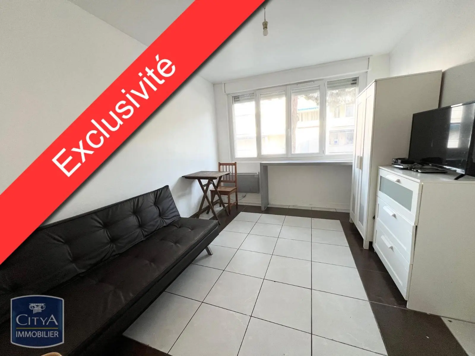 Photo 1 Appartement 1 pièce 18m²