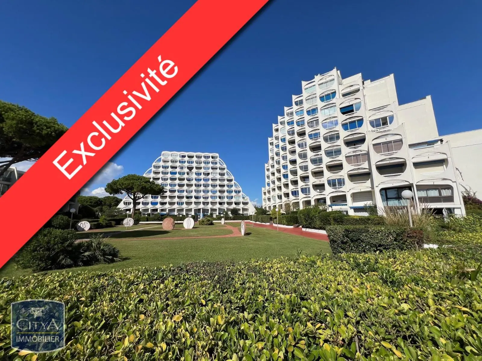 Photo 1 Appartement 1 pièce 27m²