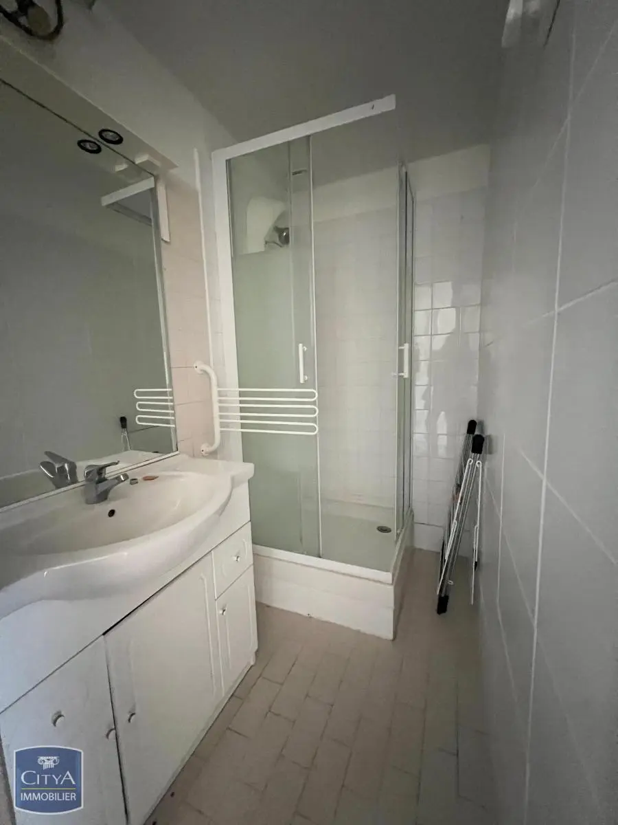 Photo 7 Appartement 1 pièce 17m²