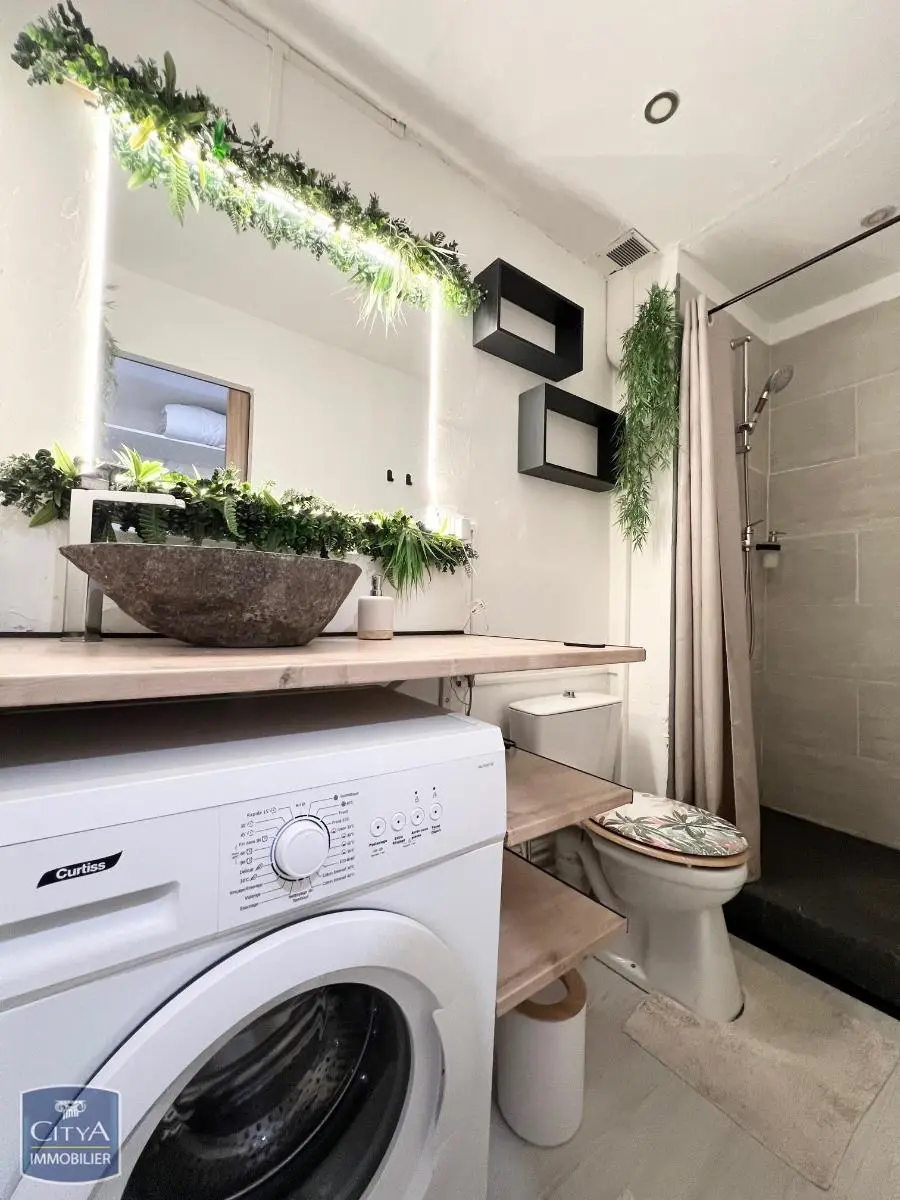 Photo 7 Appartement 1 pièce 21m²