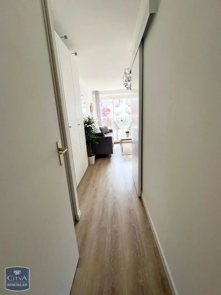 Photo 10 Appartement 1 pièce 29m²