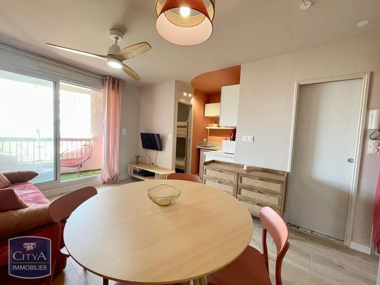 Photo 3 Appartement 1 pièce 24m²