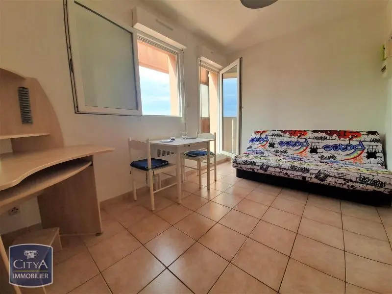 Photo 1 Appartement 1 pièce 18.25m²