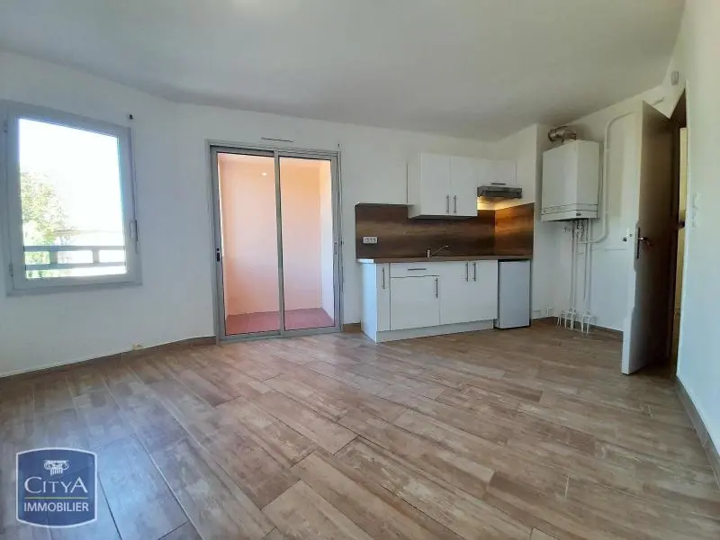 Photo 1 Appartement 1 pièce 19m²