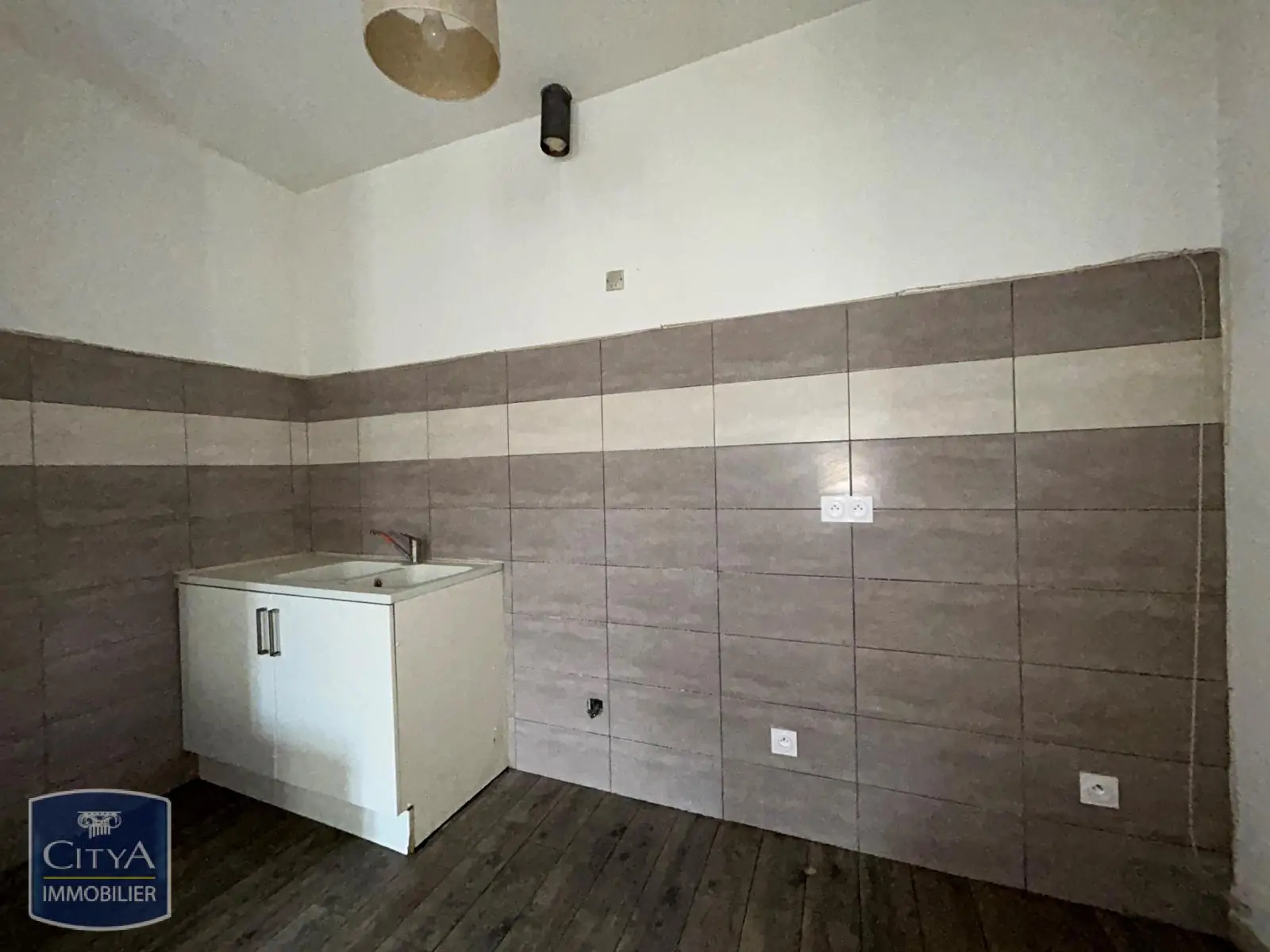Photo 7 Local Commercial 127.15m²