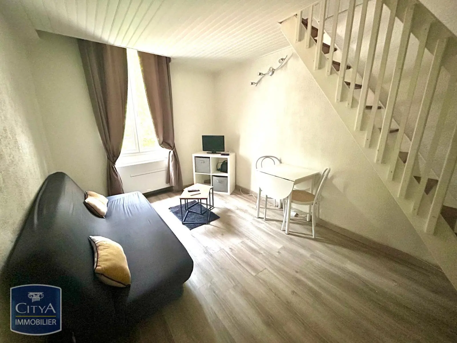 Photo 1 Appartement 1 pièce 22.91m²