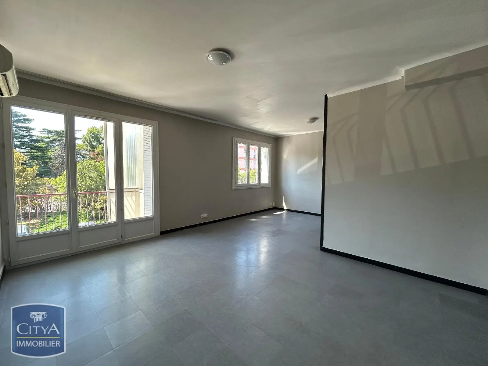 Photo 3 Appartement 4 pièces 72.33m²